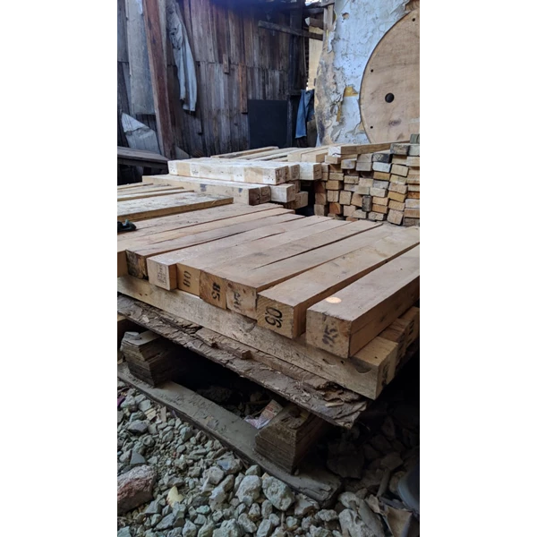 coak wooden beams