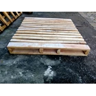 sengon wooden pallets 5