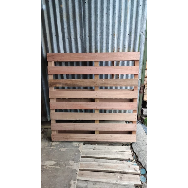 meranti wooden pallets