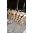 Dutch Teak Wood Export Pallets 2