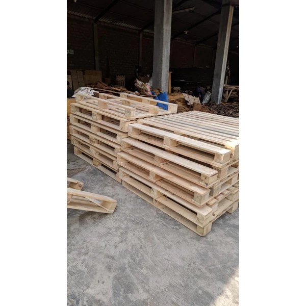 Dutch Teak Wood Export Pallets
