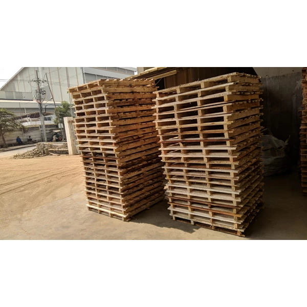 costum wooden pallets