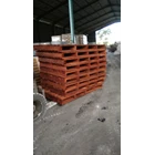 mahogany wooden pallet 2